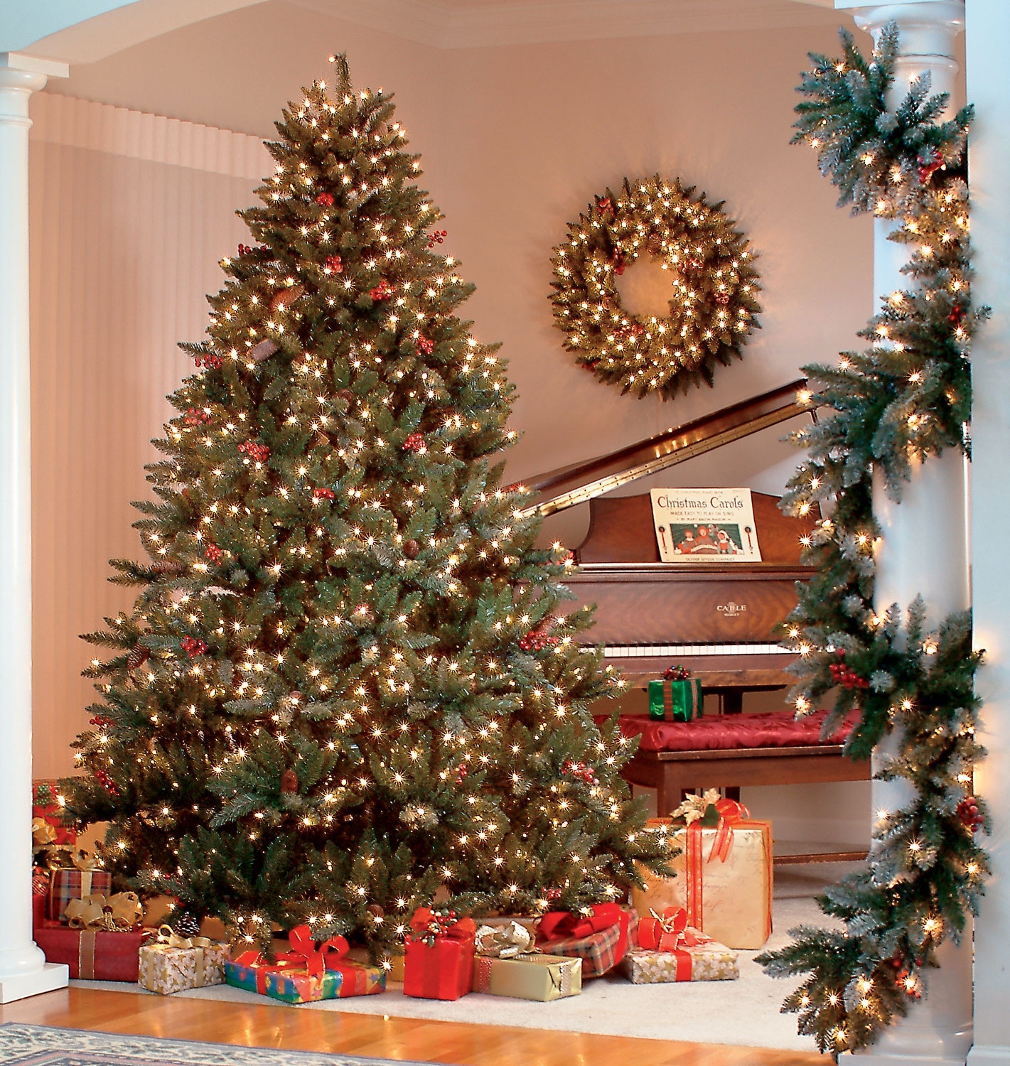 christmas tree - hawthorne